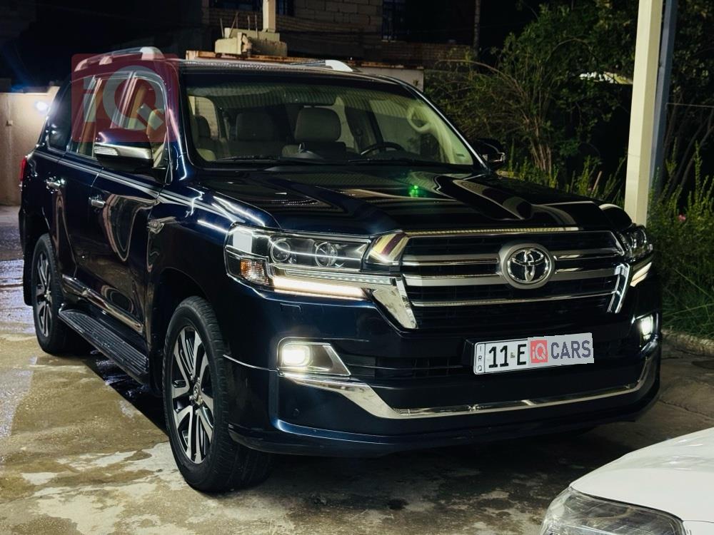 تويوتا لاندكروزر